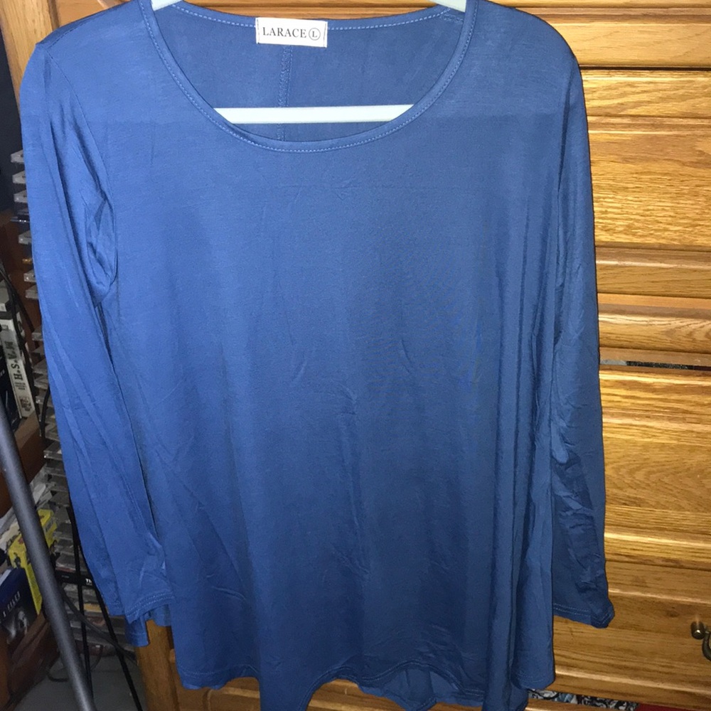 NWOT Blue Tunic Top
